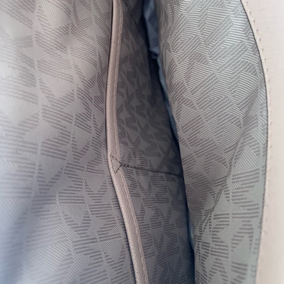 Michael Kors Handbag Pink Tote NWT - Picture 6 of 8